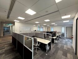 UE Square (D9), Office #629214041